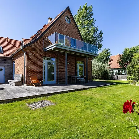 Haus Seefeuer 02 *